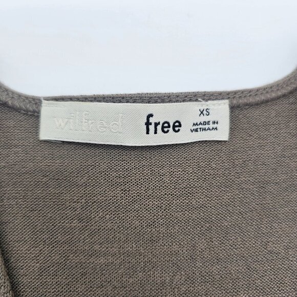Aritzia Wilfred Free Valeria Deep V-Neck Top XS, Taupe - Picture 11 of 11
